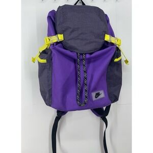 Nike Heritage Ruksack (Wild Berry) 16-17 inch